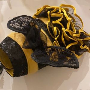 Bumblebee pet costume